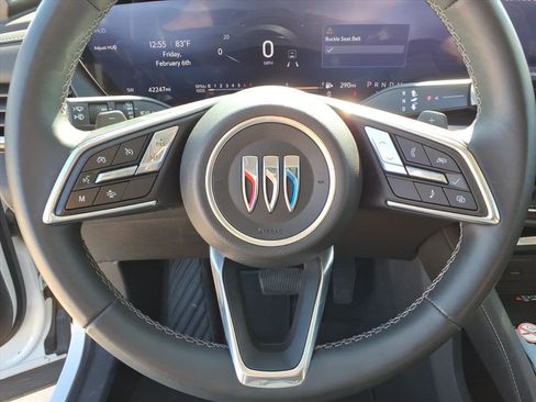 Used 2024 Buick Envision Preferred image 25