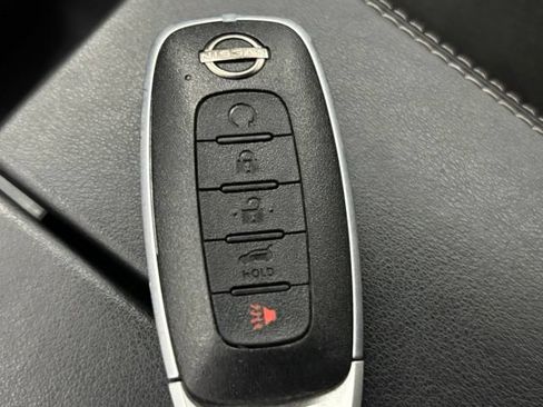 Used 2025 Nissan Rogue SV AWD/4WD image 36