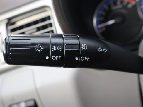 Used 2010 Subaru Forester 2.5X Limited w/ Popular Equipment Group 4B AWD/4WD image 32