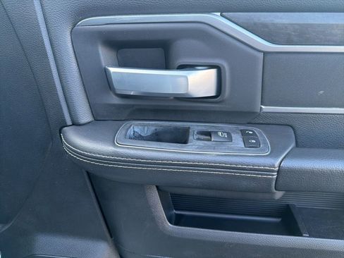 Used 2024 RAM 2500 Big Horn image 24