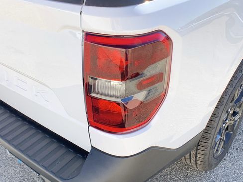 New 2025 Ford Maverick XLT w/ XLT Luxury Package image 41