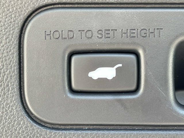 Used 2025 Acura MDX w/ Technology Package FWD image 25