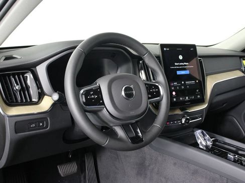New 2026 Volvo XC60 T8 Ultra w/ Protection Package Premier AWD/4WD image 8