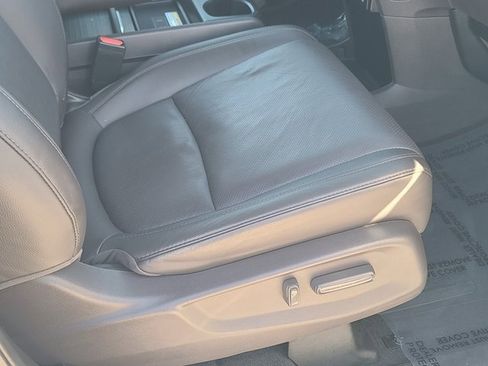 Used 2019 Honda Odyssey Elite image 11
