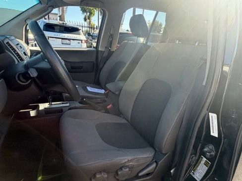 Used 2011 Nissan Xterra S image 4