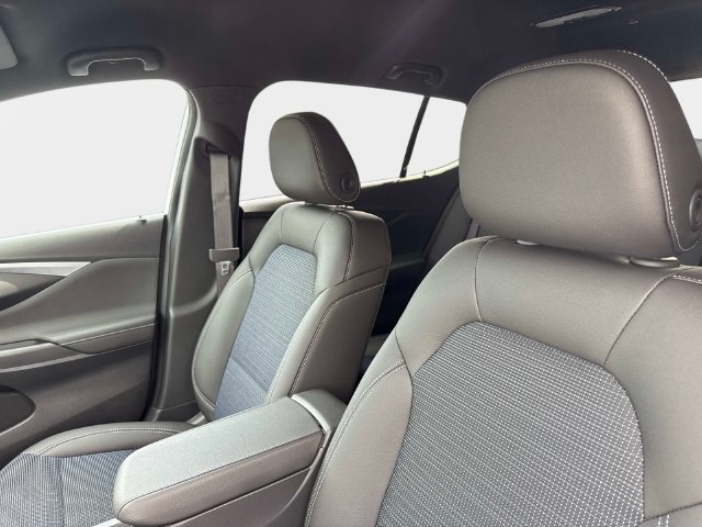 New 2026 Buick Envista Sport Touring w/ Convenience I Package FWD image 19