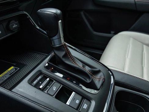 Used 2024 Honda CR-V Sport Touring image 21