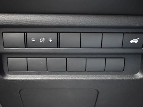 Used 2024 Mitsubishi Outlander Ralliart image 22