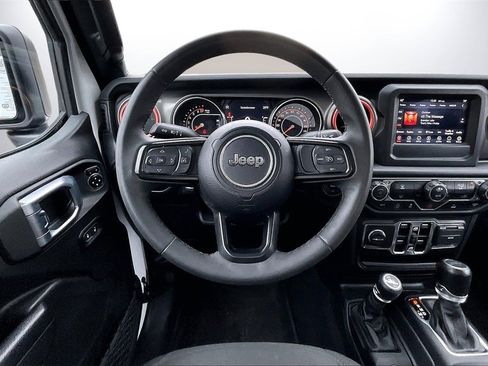 Certified 2023 Jeep Gladiator Sport image 11