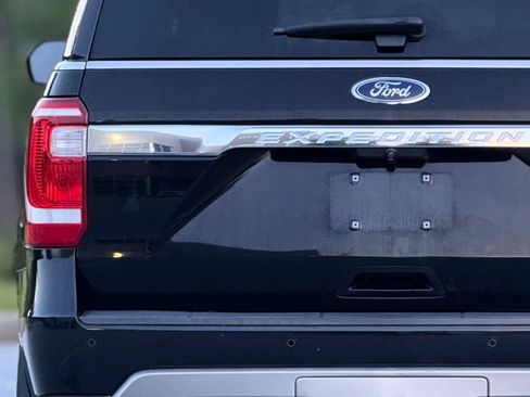 Used 2021 Ford Expedition XL RWD image 16