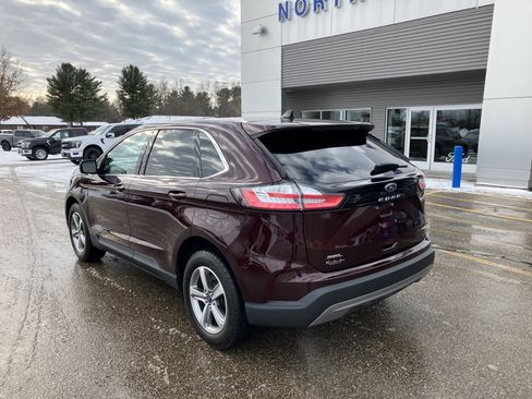 Used 2022 Ford Edge SEL w/ Convenience Package image 8