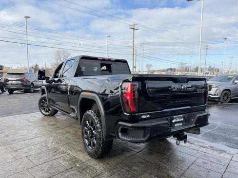 Used 2024 GMC Sierra 2500 AT4 w/ AT4 Premium Plus Package image 6