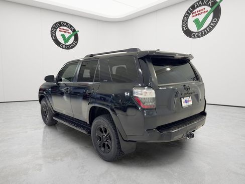 Used 2020 Toyota 4Runner SR5 Premium AWD/4WD image 3