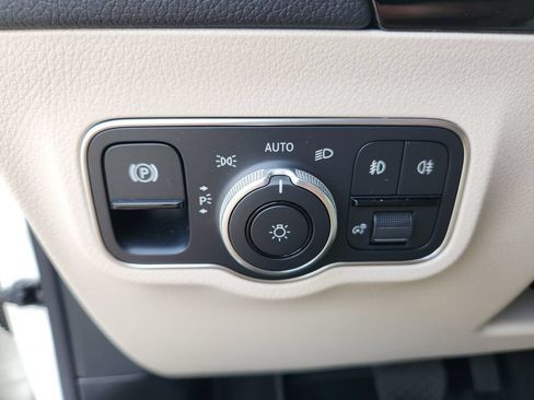 Certified 2026 Mercedes-Benz GLA 250 4MATIC image 18