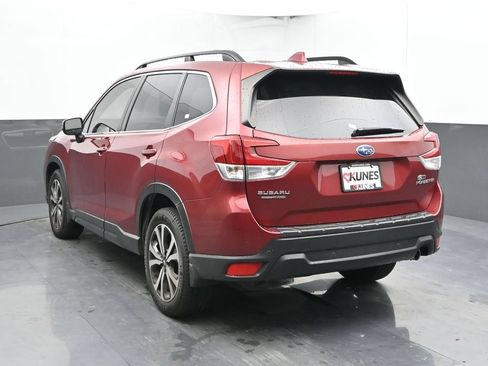 Used 2020 Subaru Forester Limited w/ Popular Package #3 AWD/4WD image 11