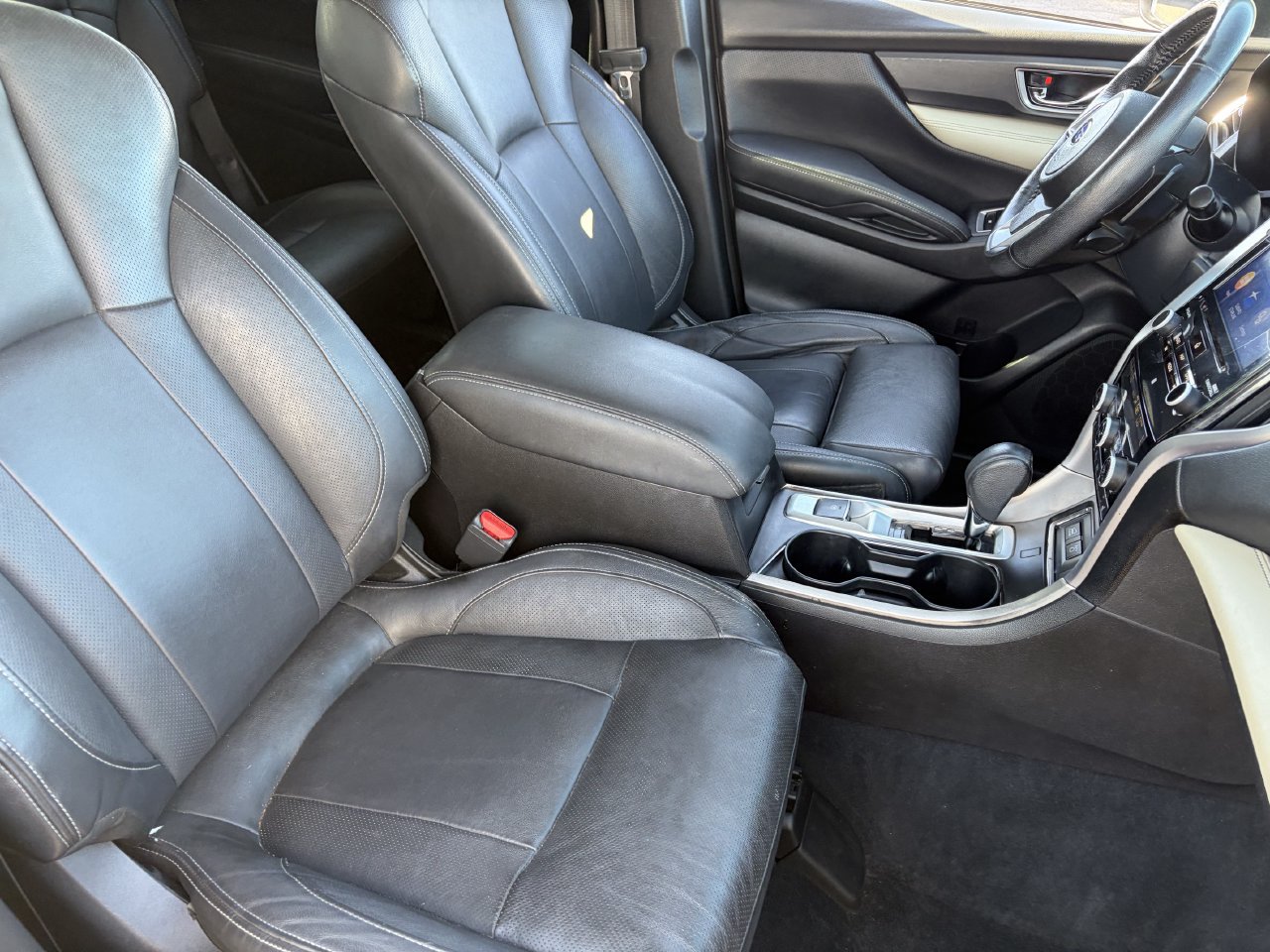 Used 2021 Subaru Ascent Limited w/ Technology Package AWD/4WD image 11