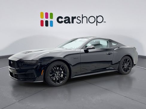 Used 2024 Ford Mustang GT image 1