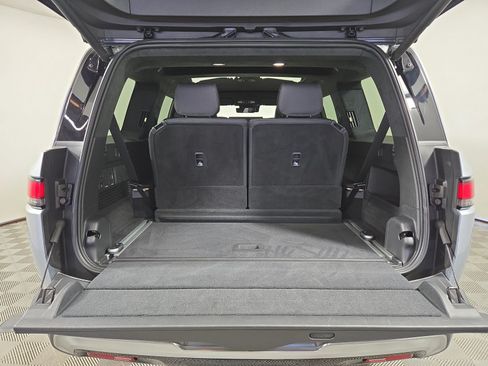 Used 2025 Rivian R1S Adventure AWD/4WD image 15