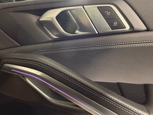 Used 2022 BMW X6 xDrive40i image 39