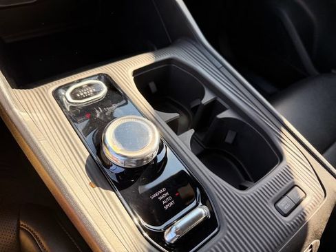 New 2026 Jeep Cherokee Limited AWD/4WD image 10