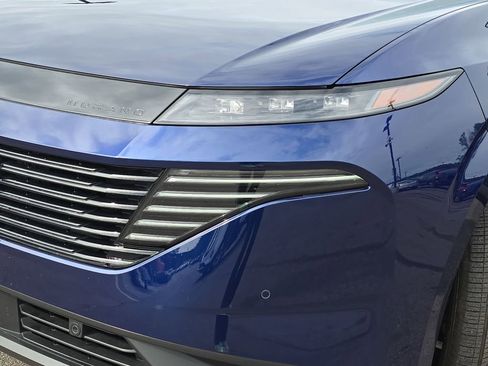 Used 2025 Nissan Murano SV image 33