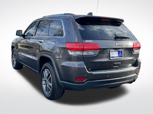 Used 2018 Jeep Grand Cherokee Limited image 4