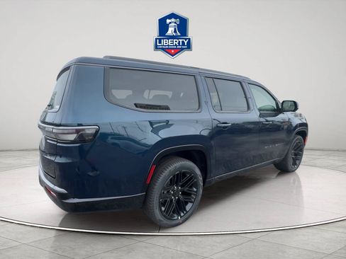 New 2026 Jeep Grand Wagoneer L Limited AWD/4WD image 5