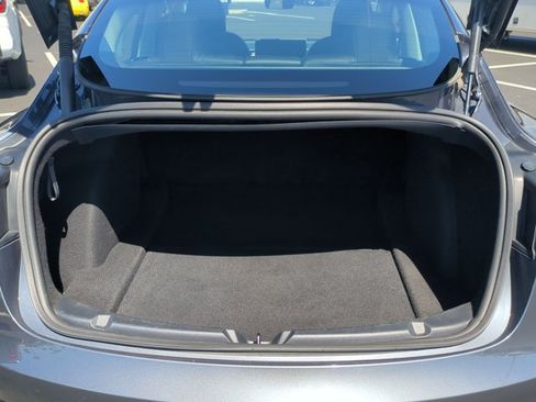 Used 2023 Tesla Model 3 Standard Range RWD image 6