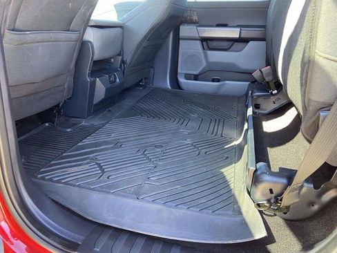 Used 2022 Ford F150 XLT w/ Equipment Group 302A High image 9