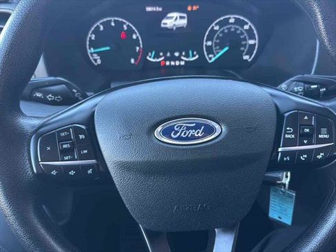 Used 2023 Ford Transit 350 XLT image 18