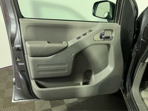 Used 2016 Nissan Frontier SV w/ SV Value Truck Package image 20