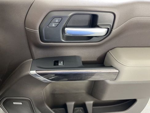 Used 2019 Chevrolet Silverado 1500 LTZ w/ LTZ Premium Package image 22