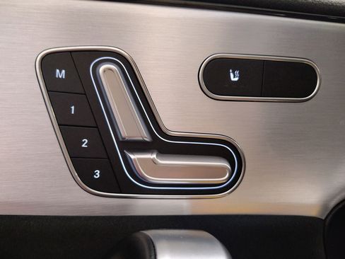 Certified 2020 Mercedes-Benz CLA 250 4MATIC image 21