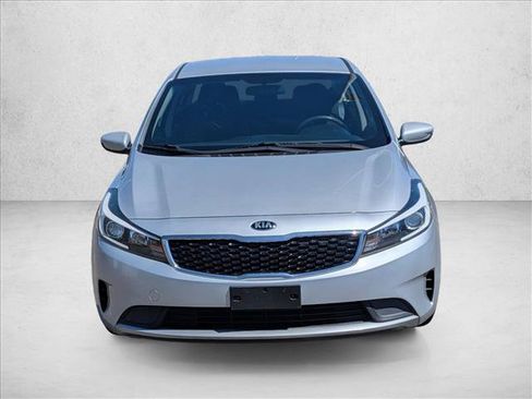 Used 2018 Kia Forte LX w/ LX Rear Camera Package FWD image 2