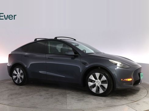 Used 2023 Tesla Model Y Long Range AWD/4WD image 14