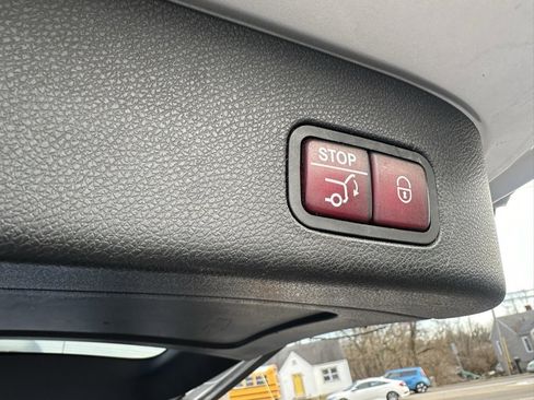 Used 2018 Mercedes-Benz GLS 450 4MATIC image 23