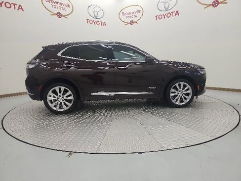 Used 2023 Buick Envision Avenir AWD/4WD image 3