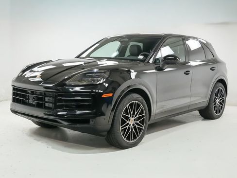 New 2026 Porsche Cayenne image 1