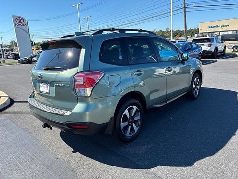 Used 2018 Subaru Forester 2.5i Premium AWD/4WD image 10