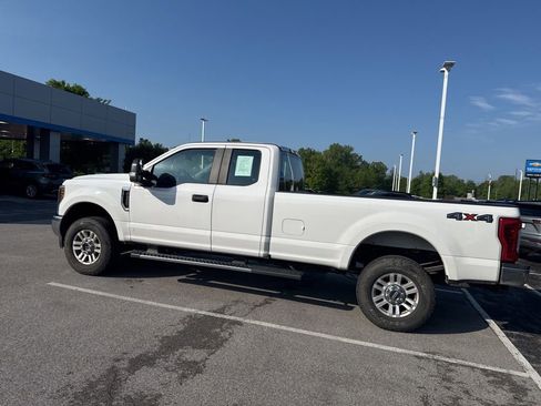 Used 2019 Ford F350 XL w/ STX Appearance Package AWD/4WD image 10
