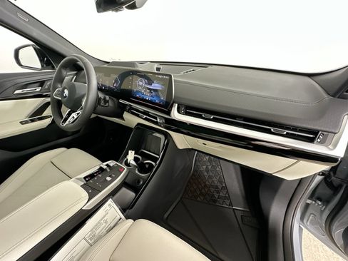 New 2026 BMW X2 xDrive28i w/ Technology Package AWD/4WD image 44