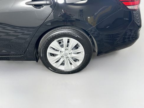 Used 2025 Nissan Sentra S FWD image 11