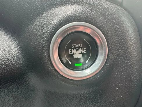 Used 2023 GMC Sierra 2500 AT4 w/ AT4 Premium Plus Package AWD/4WD image 26