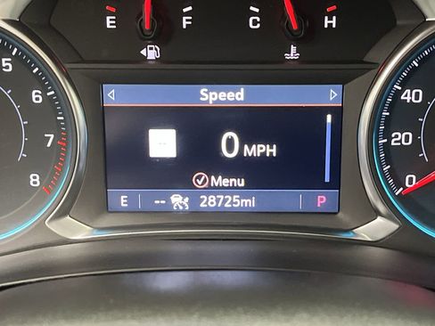Certified 2023 Chevrolet Traverse LT w/ LT Premium Package AWD/4WD image 18