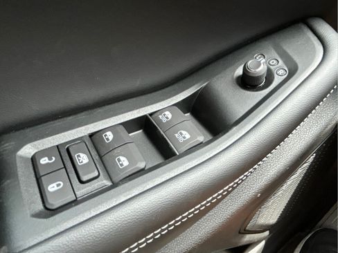 New 2026 Jeep Grand Cherokee 2WD image 24