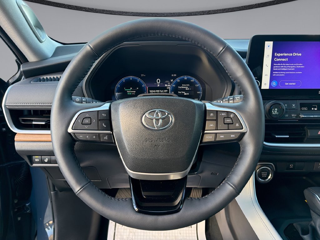 Used 2025 Toyota Grand Highlander AWD image 21