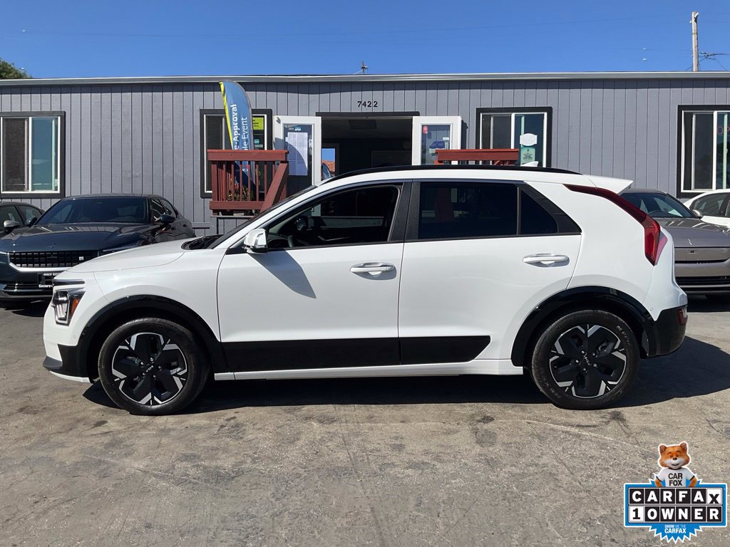 Used 2024 Kia Niro Wave FWD image 6