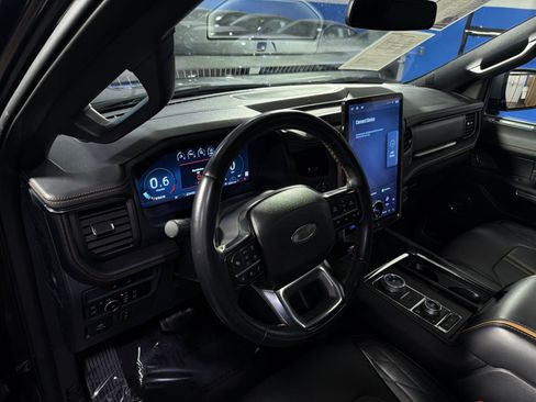 Used 2024 Ford Expedition Max Platinum AWD/4WD image 20