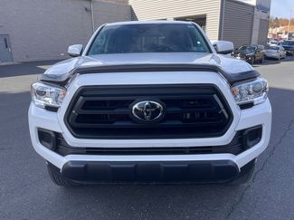 Used 2022 Toyota Tacoma SR video 2