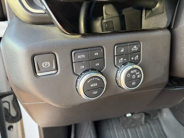 Used 2024 GMC Sierra 1500 SLT w/ SLT Premium Plus Package AWD/4WD image 23